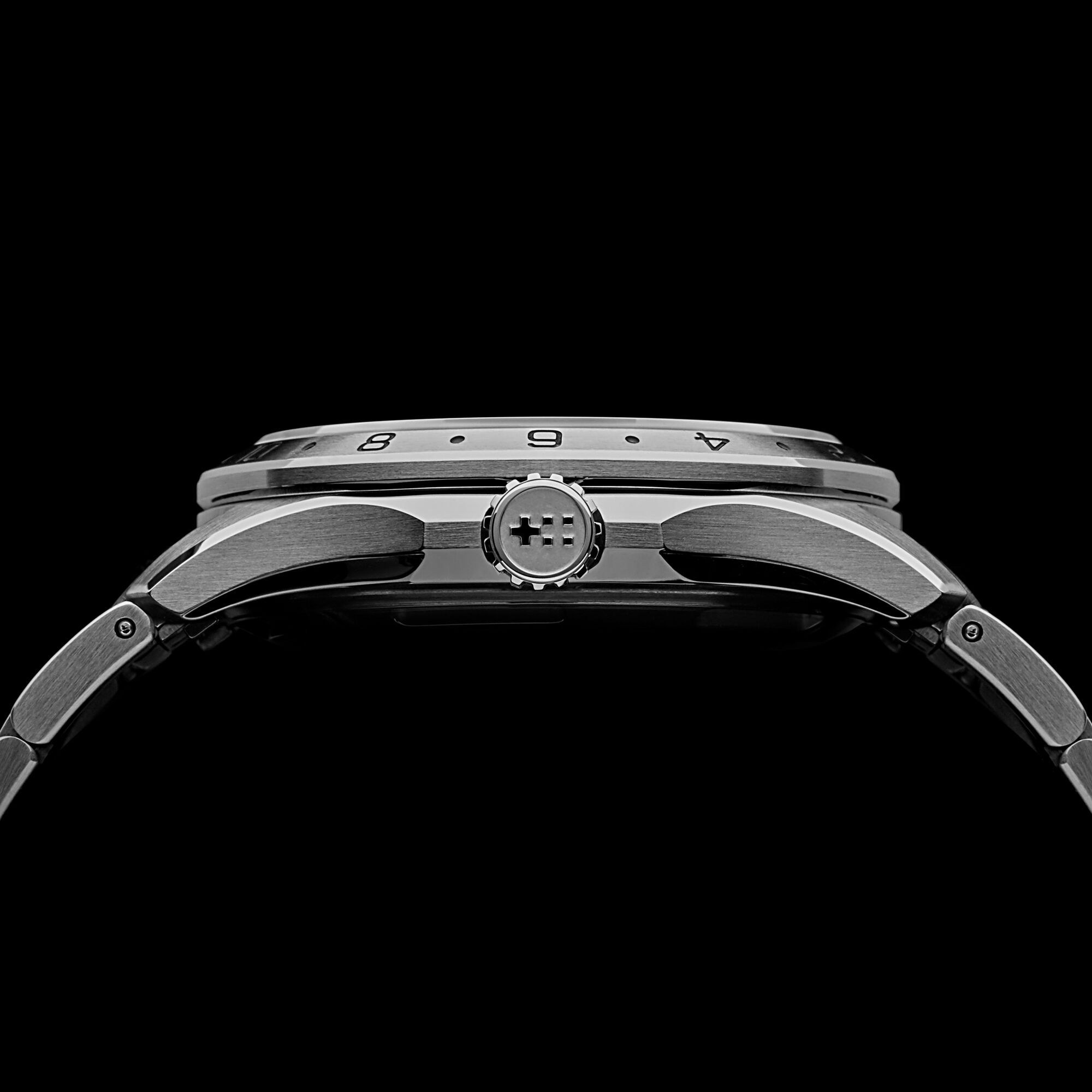 C63 Sealander GMT  39mm|Hunter Green/Silver|Bader Bracelet