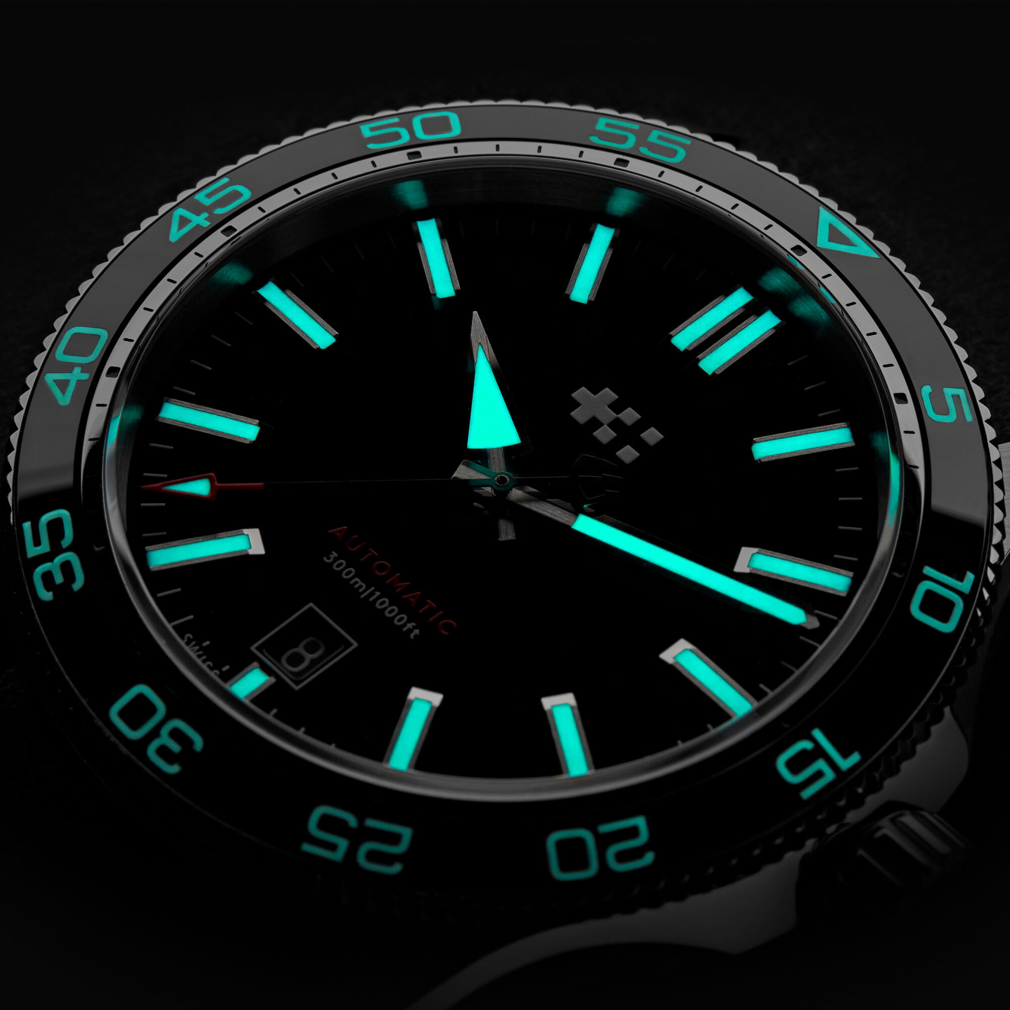 C60 Trident Pro 300  40mm|Black|Bader Bracelet