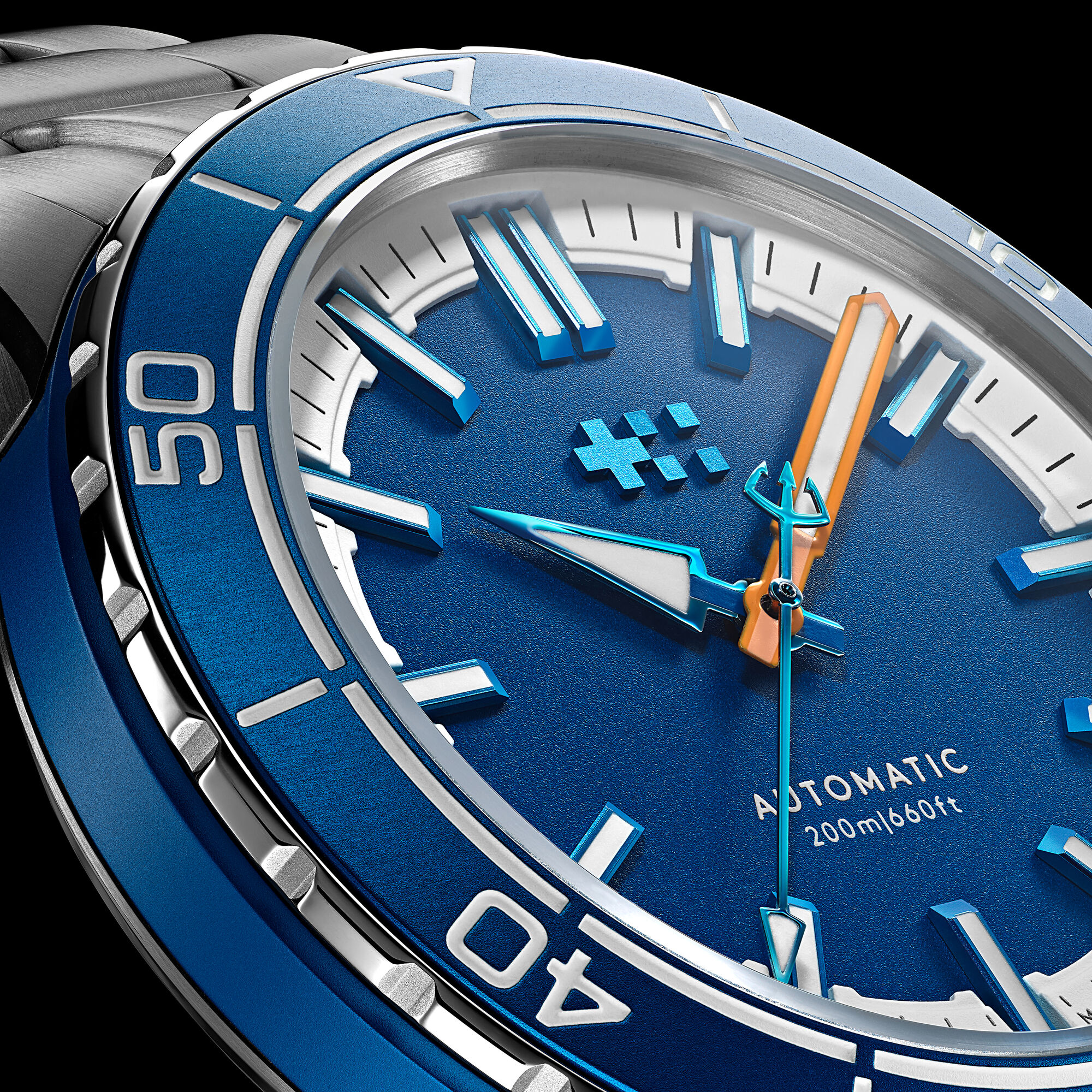 C60 Trident Reef 41mm|Helio Blue|Orange Aquaflex Rubber