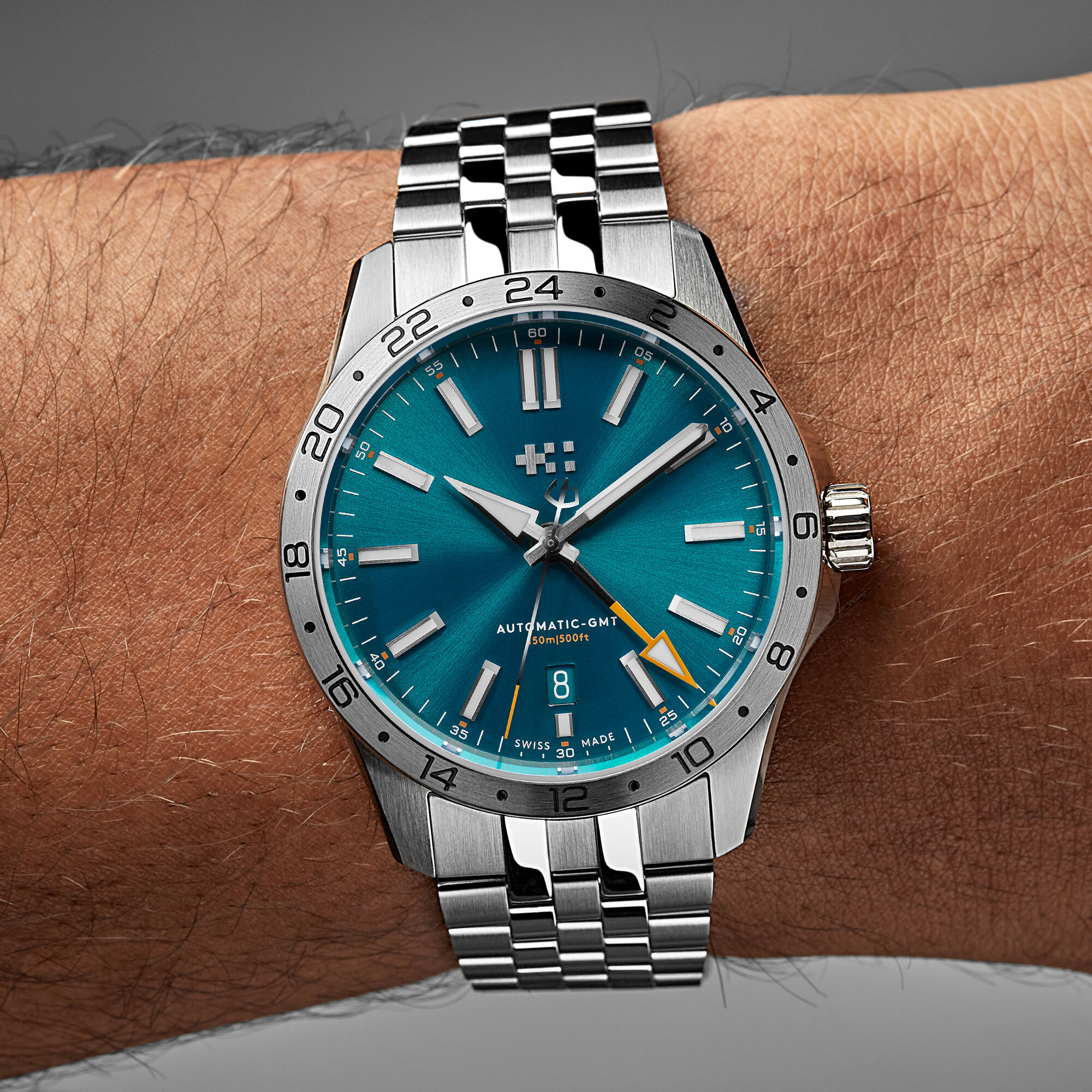 C63 Sealander GMT  39mm|Dragonfly Blue/Silver|Consort Bracelet