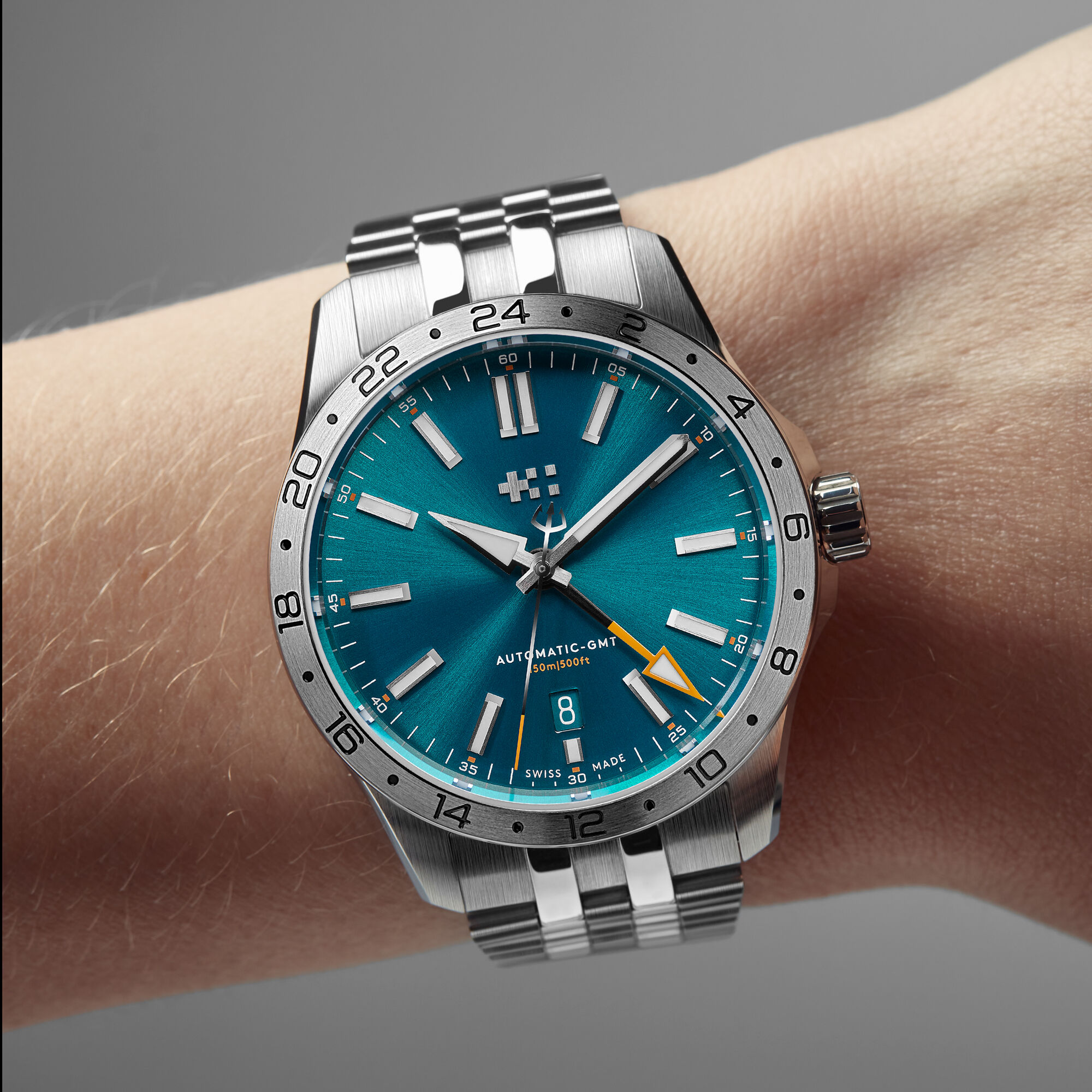 C63 Sealander GMT  39mm|Dragonfly Blue/Silver|Consort Bracelet