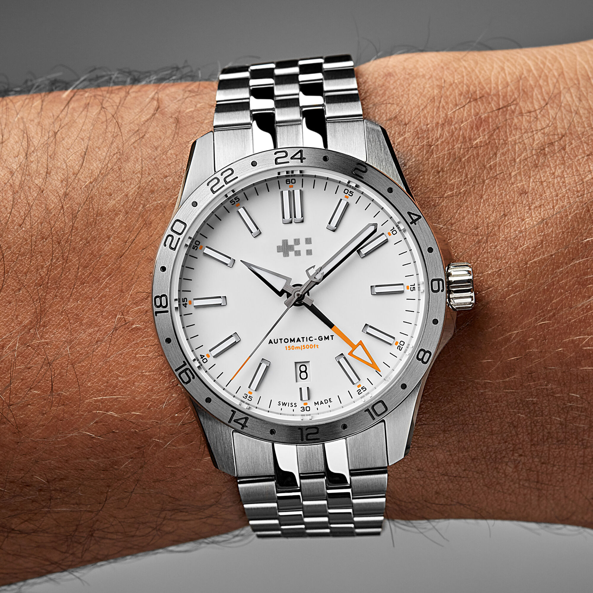 C63 Sealander GMT 39mm|White/Silver|Consort Bracelet