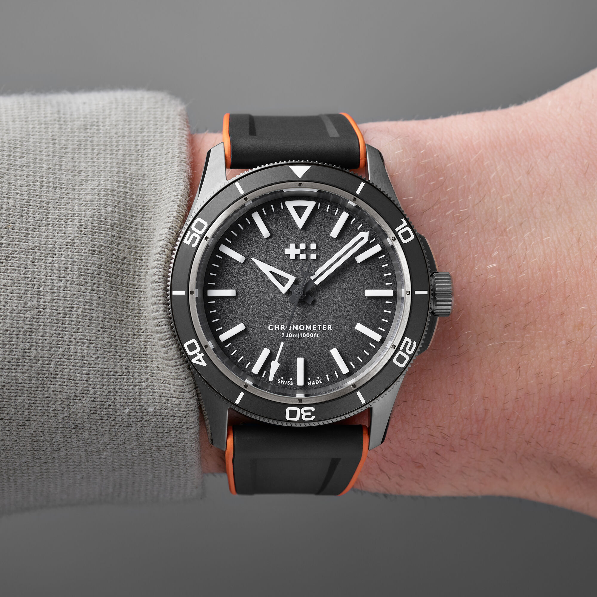 C60 Trident Lumi&egrave;re  Black|Black Orange Aquaflex Rubber