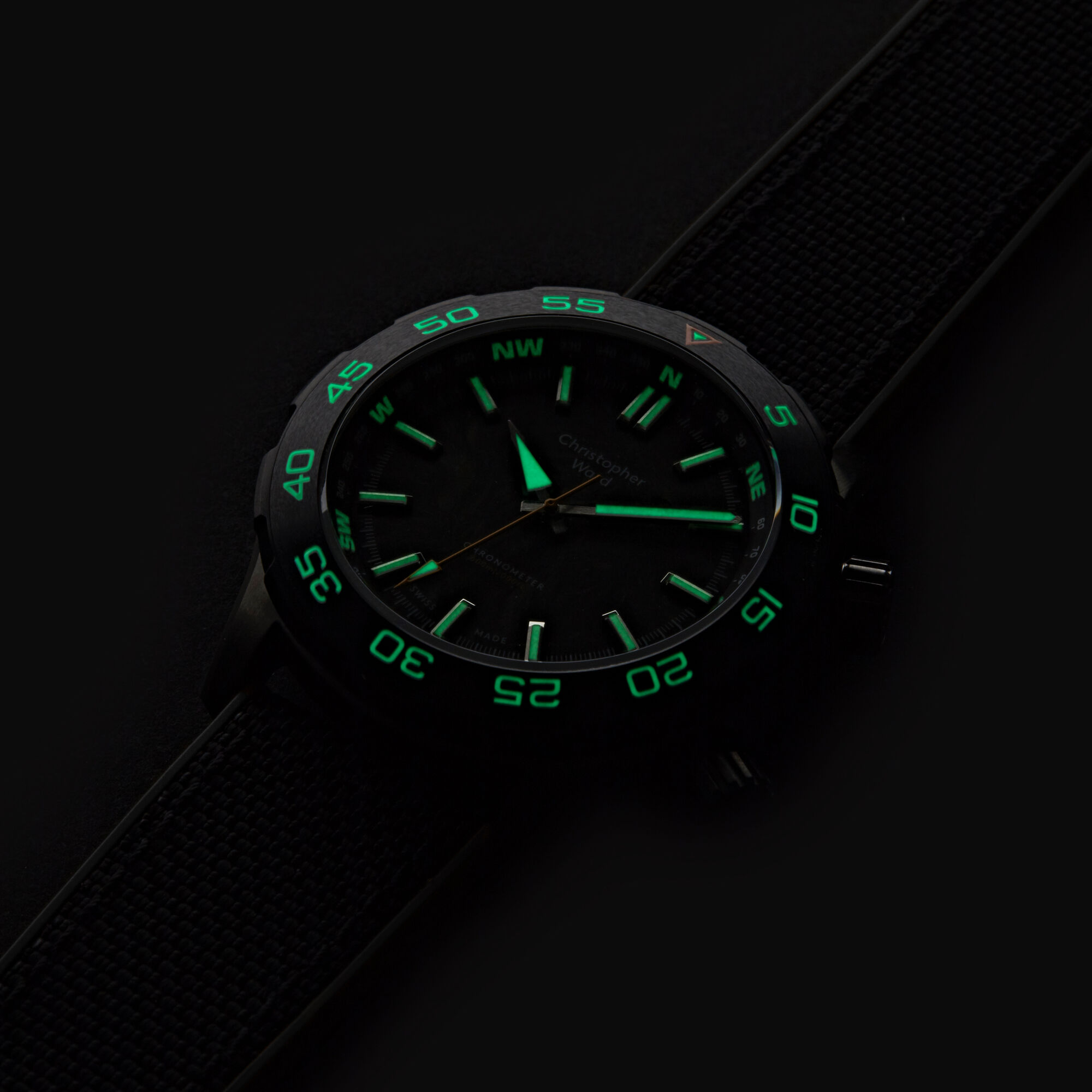 C60 Lympstone Black Hybrid Rubber