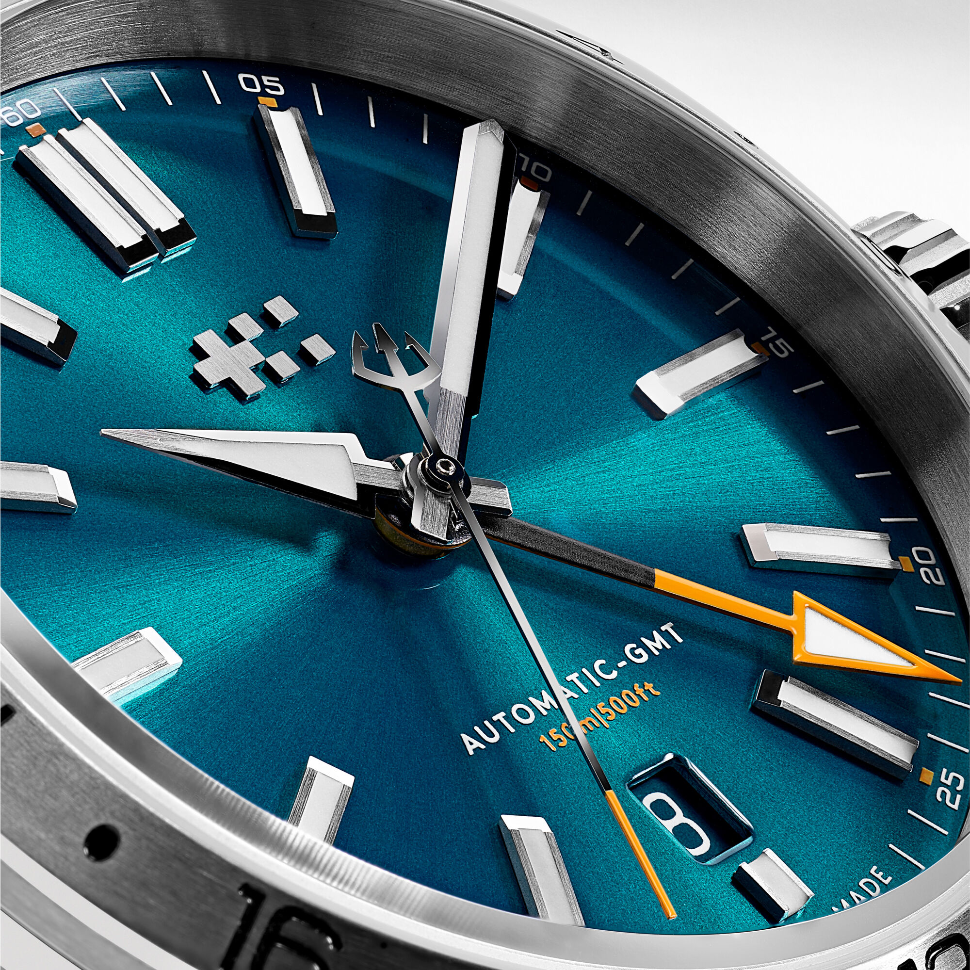 C63 Sealander GMT  39mm|Dragonfly Blue/Silver|Camel Vintage Oak Leather
