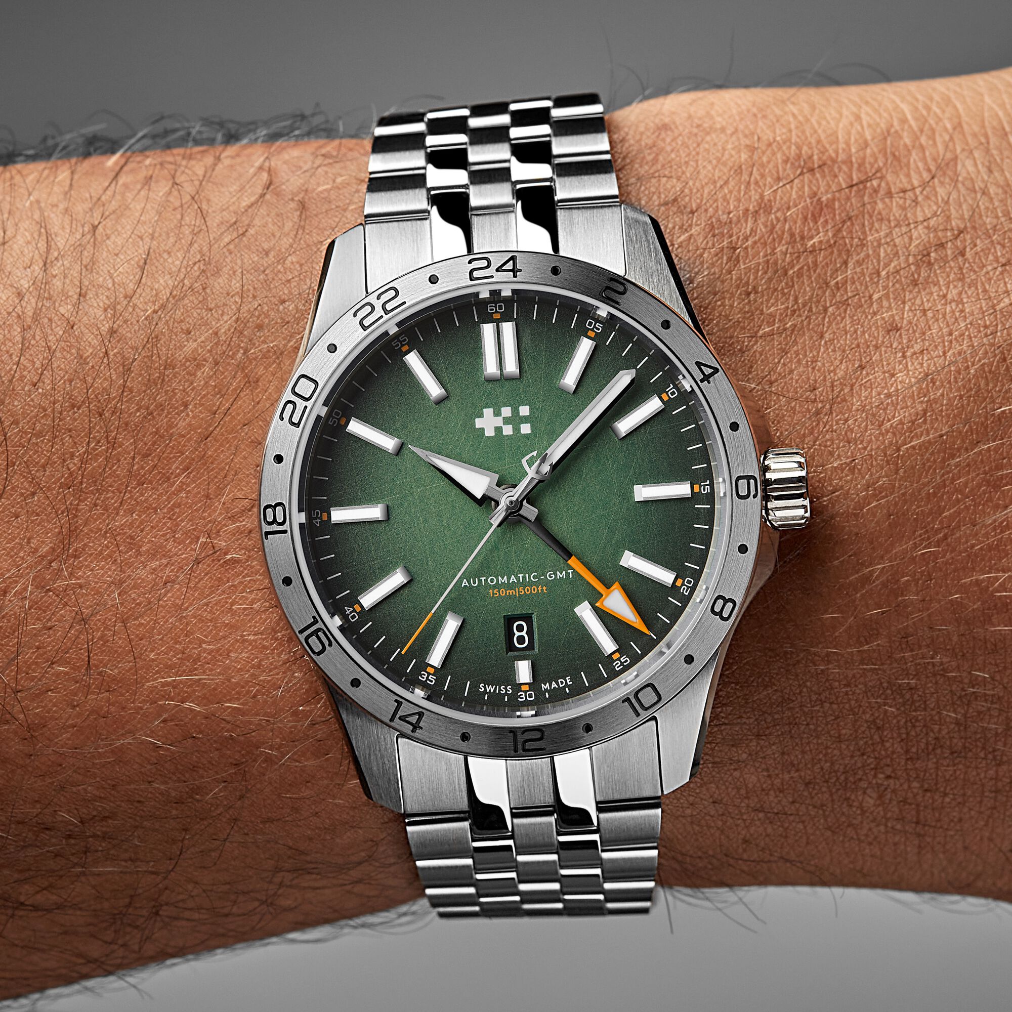 C63 Sealander GMT  39mm|Hunter Green/Silver|Consort Bracelet