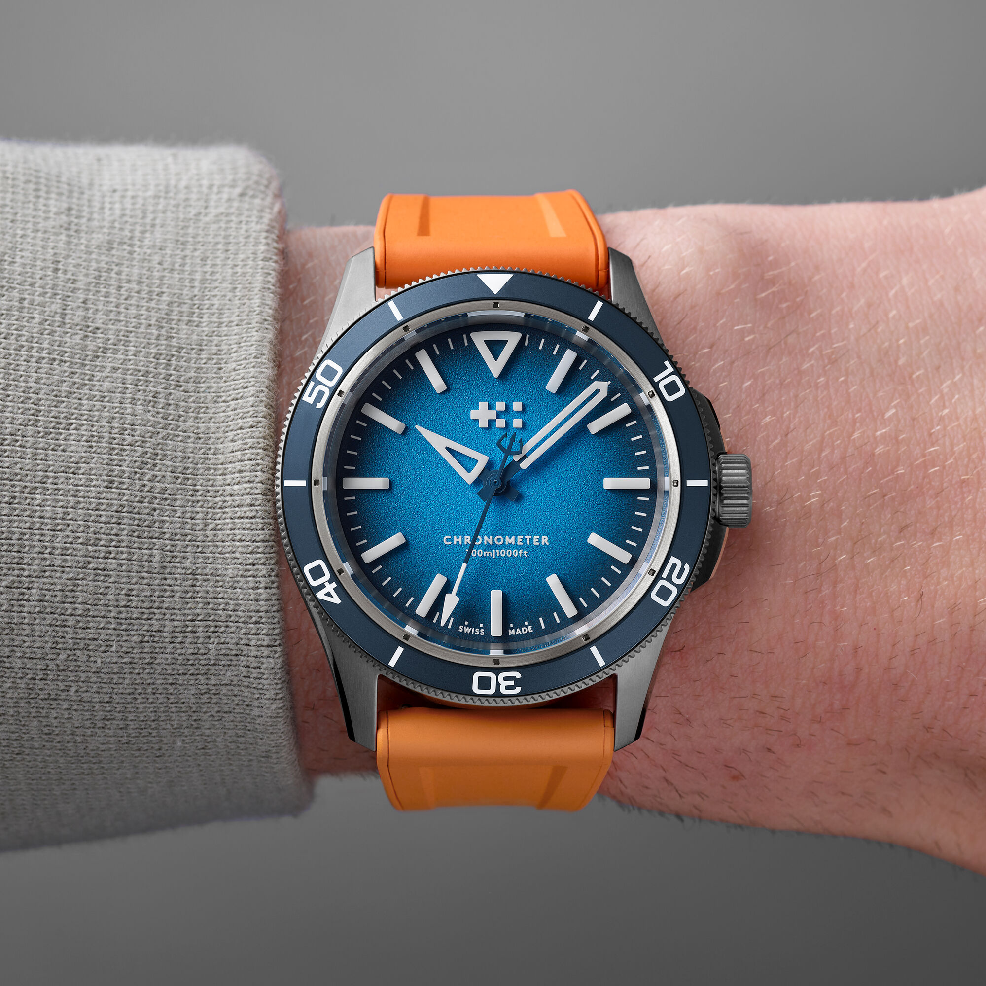 C60 Trident Lumi&egrave;re  Blue|Orange Aquaflex Rubber