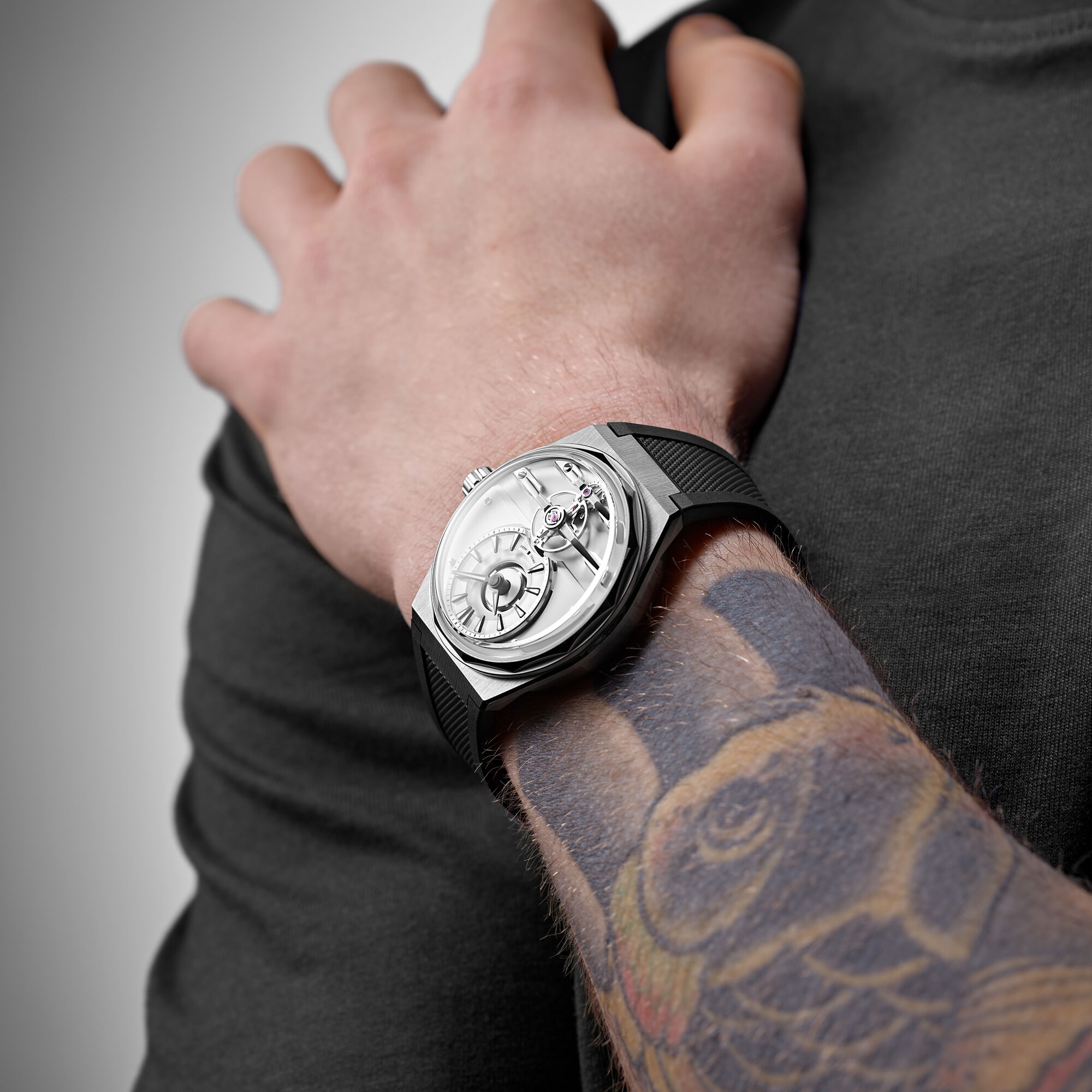 The C12 Loco  Alabaster White|Black Rubber