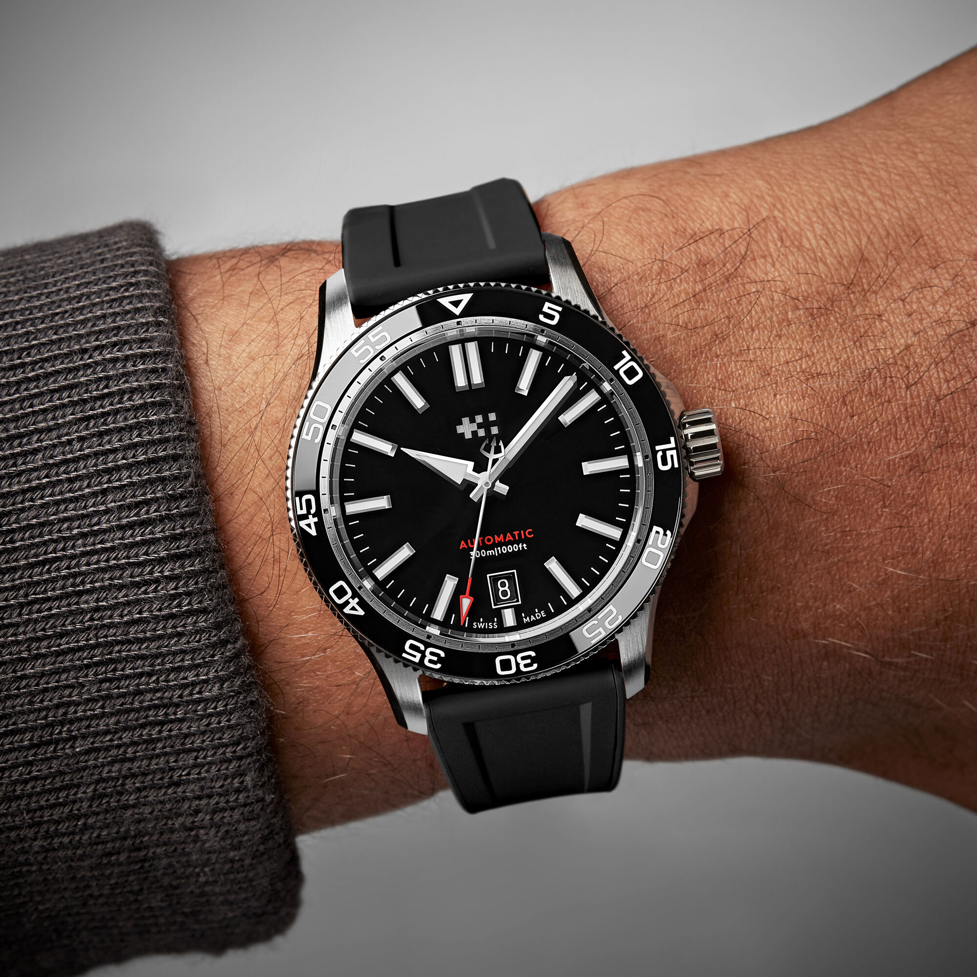C60 Trident Pro 300  40mm|Black|Black Aquaflex Rubber