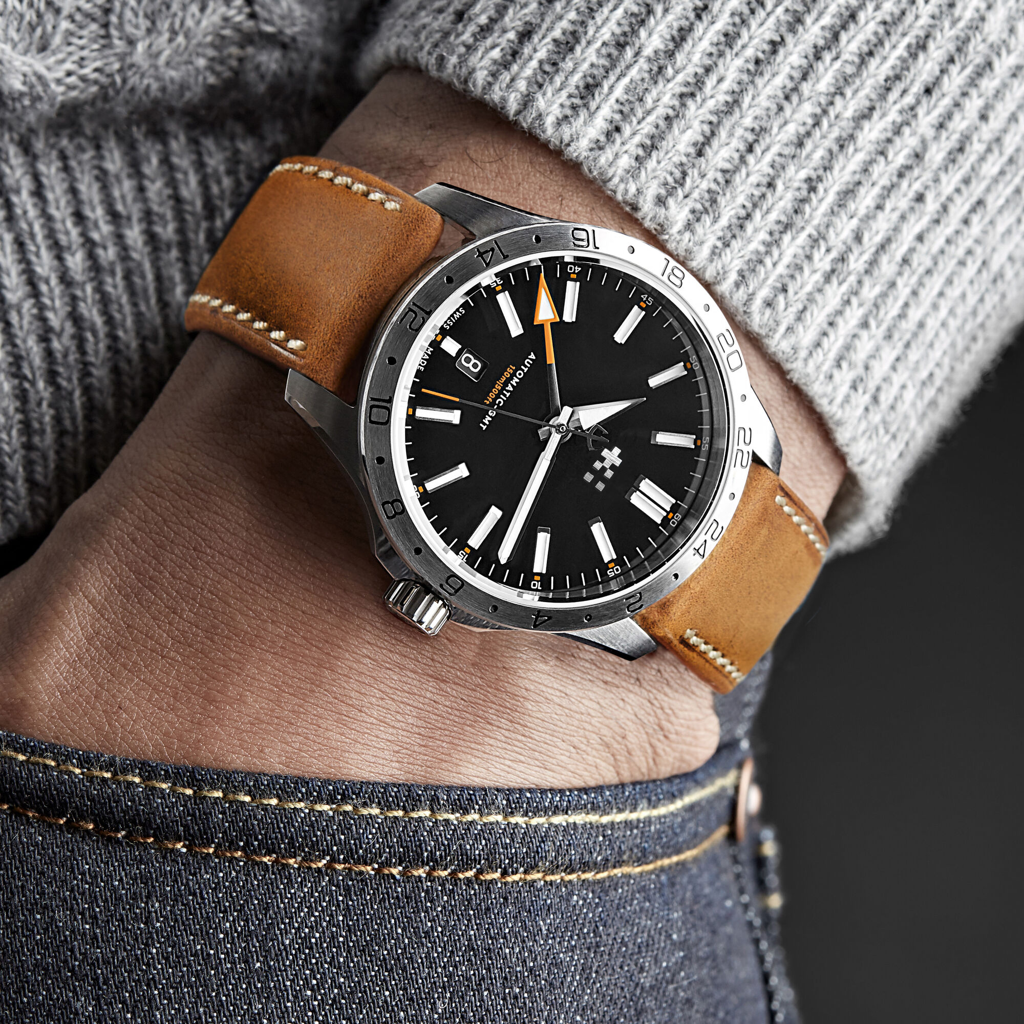C63 Sealander GMT  39mm|Black/Silver|Camel Vintage Oak Leather