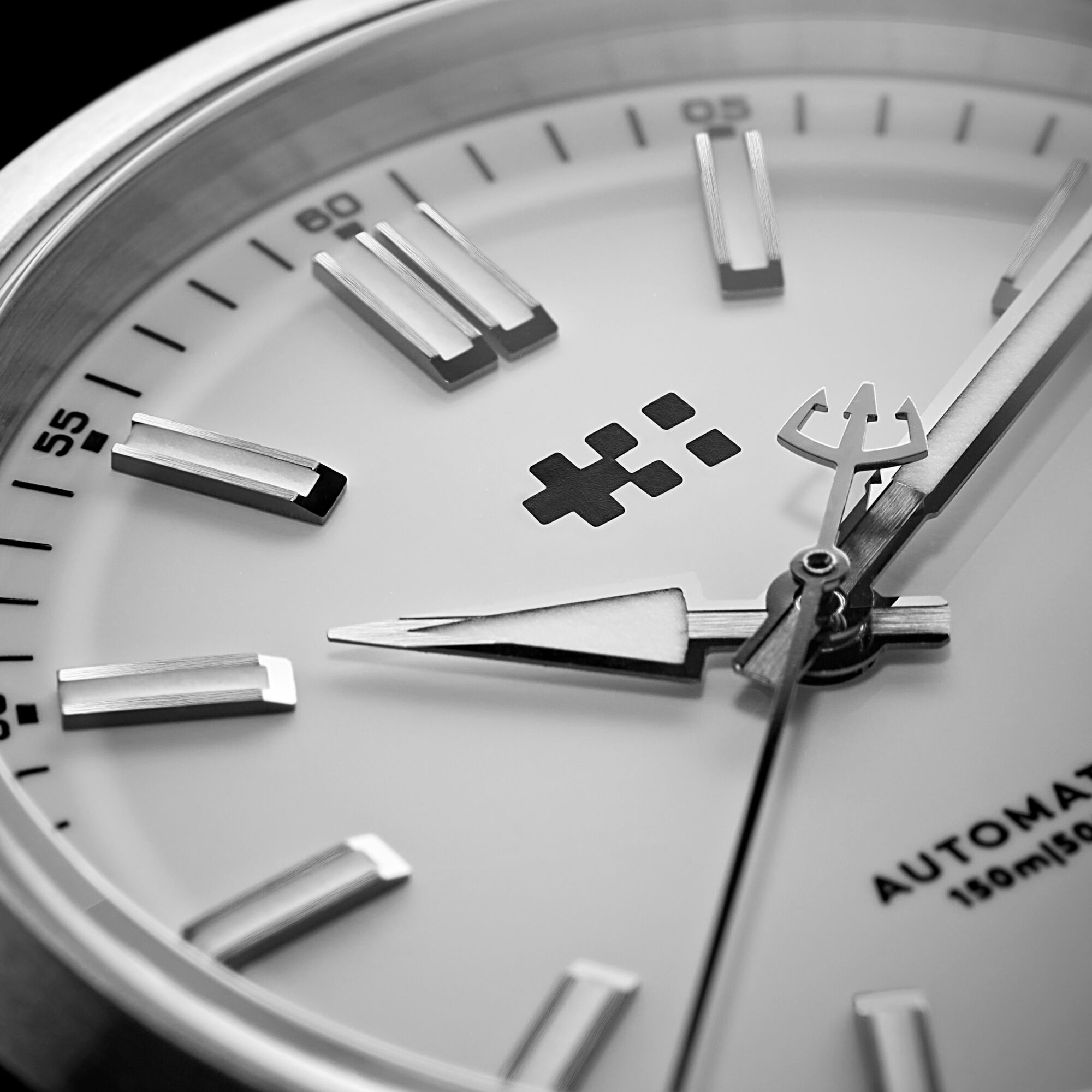 C63 Sealander Automatic  White/Silver|Camel Vintage Oak Leather