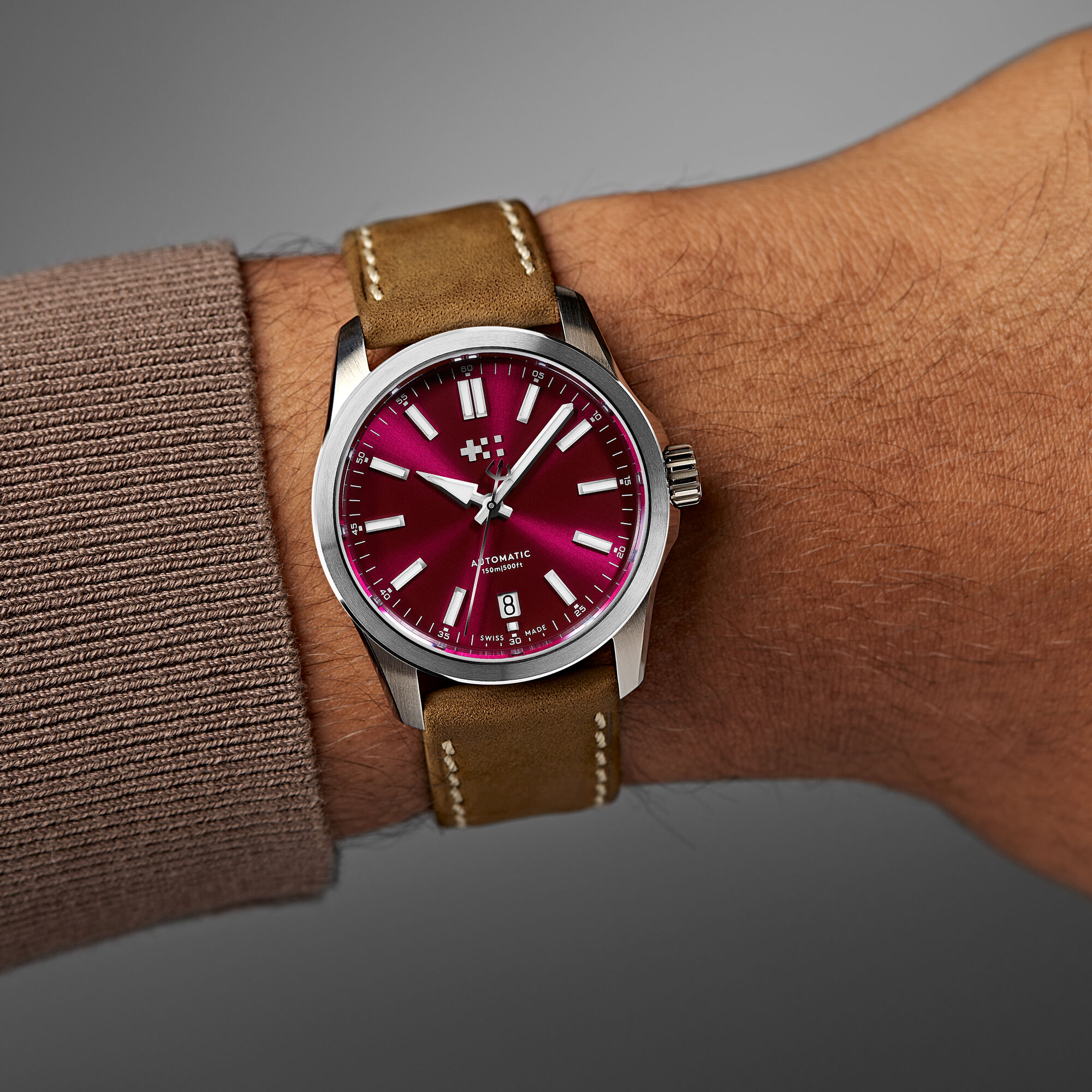 C63 Sealander Automatic  Mulberry Red/Silver|Camel Vintage Oak Leather