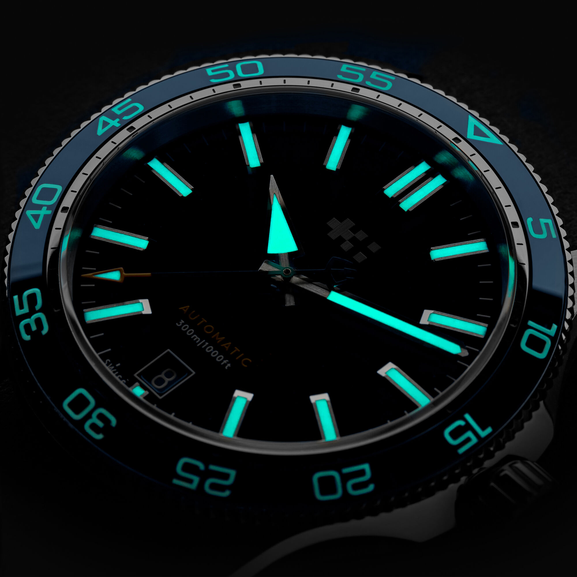 C60 Trident Pro 300  42mm|Blue|Orange Aquaflex Rubber