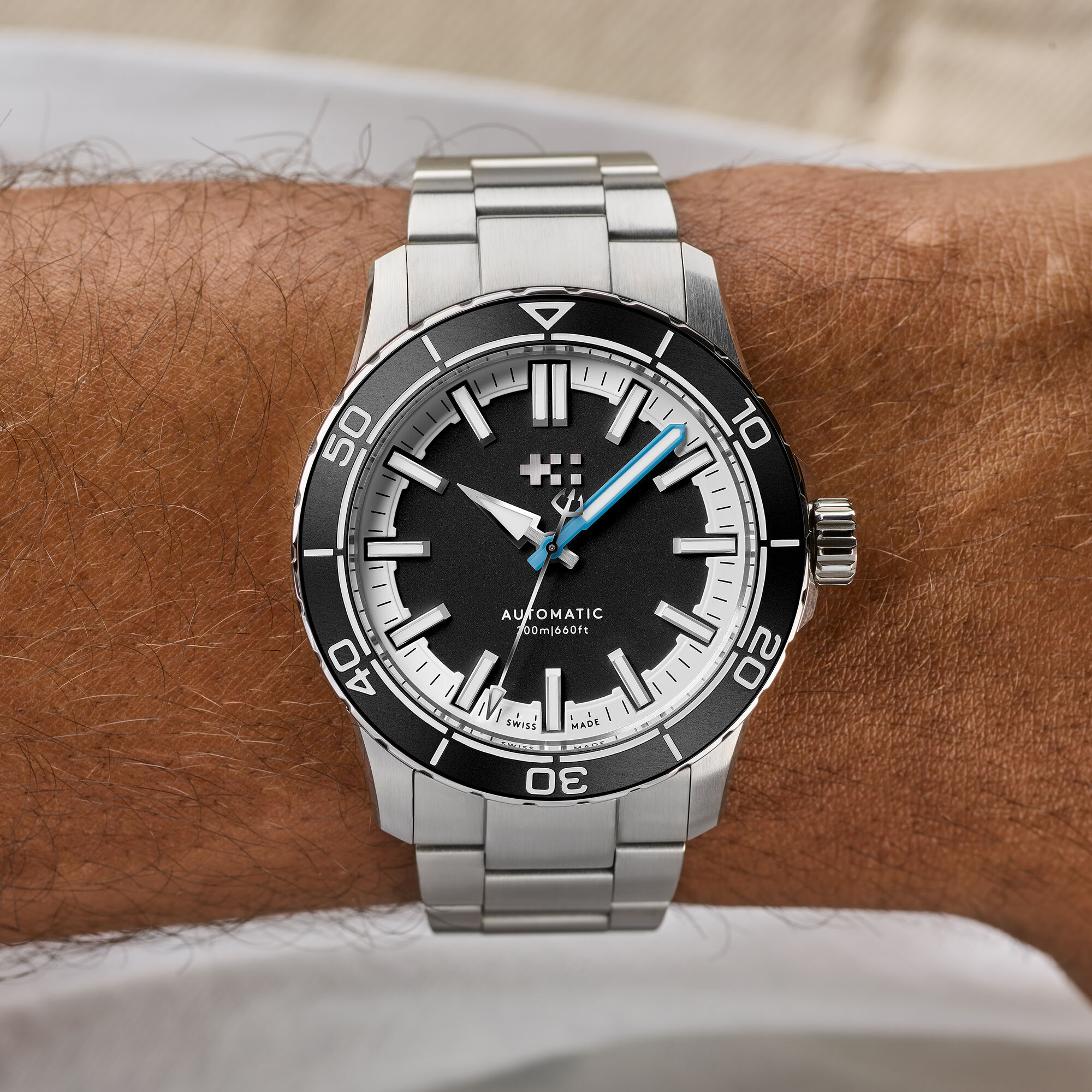 C60 Trident Reef  44mm|Galaxea Black|Light Blue Aquaflex Rubber